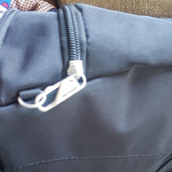 Travelon Black Backpack - Picture 7 of 8